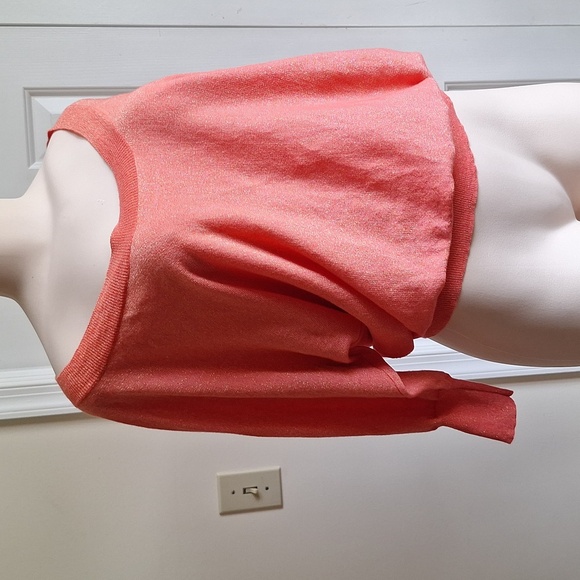 Express Off-the-Shoulder Coral Sweater Size Small - Picture 1 of 9